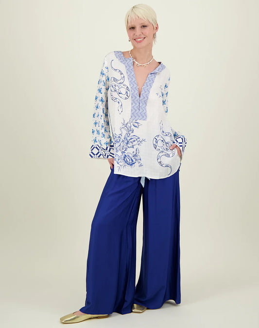 Amalfi collection printed blouse top with wide sleeves. ME369 