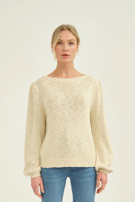 A gorgeous cotton knit boat neck jumper from Pieszac. A great piece for a capsule wardrobe in the softest knit. For those people unable to wear wool this is a great alternative. The fit is fairly generous