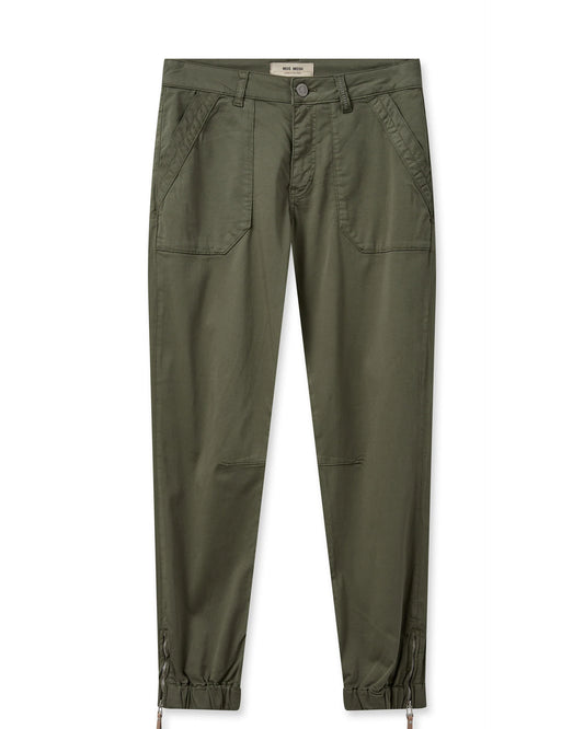Mos Mosh MMNaina cargo pant. High rise with patch pockets at the front. Zip front with single button to fasten. Elasticated cuff at the hem with side zip.