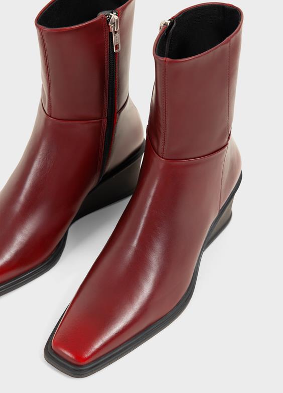 VAGABOND "Aino Boot" (Red)