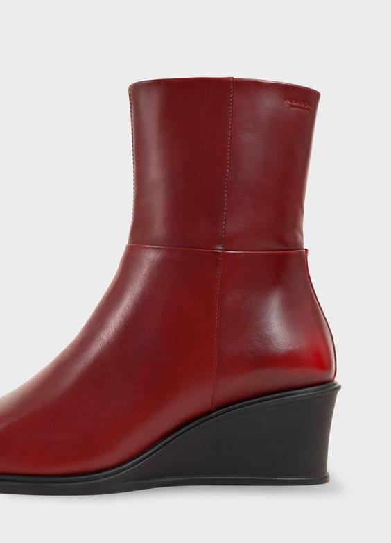 VAGABOND "Aino Boot" (Red)