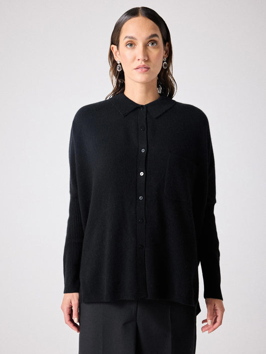 A beautiful super soft Cashmere piece from NOTSHY . An oversized cardigan that can also be worn as a jumper. The flattering shirt style collar can be worn buttoned or open. The grown on ribbed sleeve give it a slightly batwing look. Gorgeous and luxurious ! The fit is oversized.