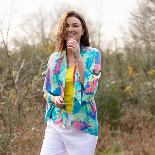The lightweight short kimono jacket comes in a stunning Wishes print. From the new wearable art clothing label, From My Mother’s Garden, the lightweight short kimono can be worn both casually or smart as a little jacket.
