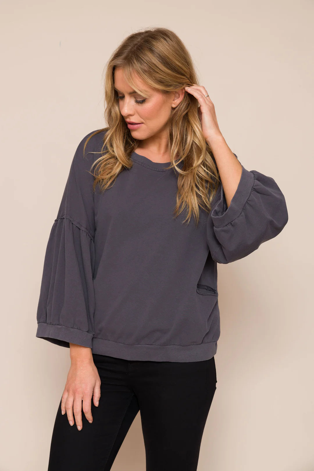 SUZYD 'Bea' Sweat (Dark Grey/Taupe)