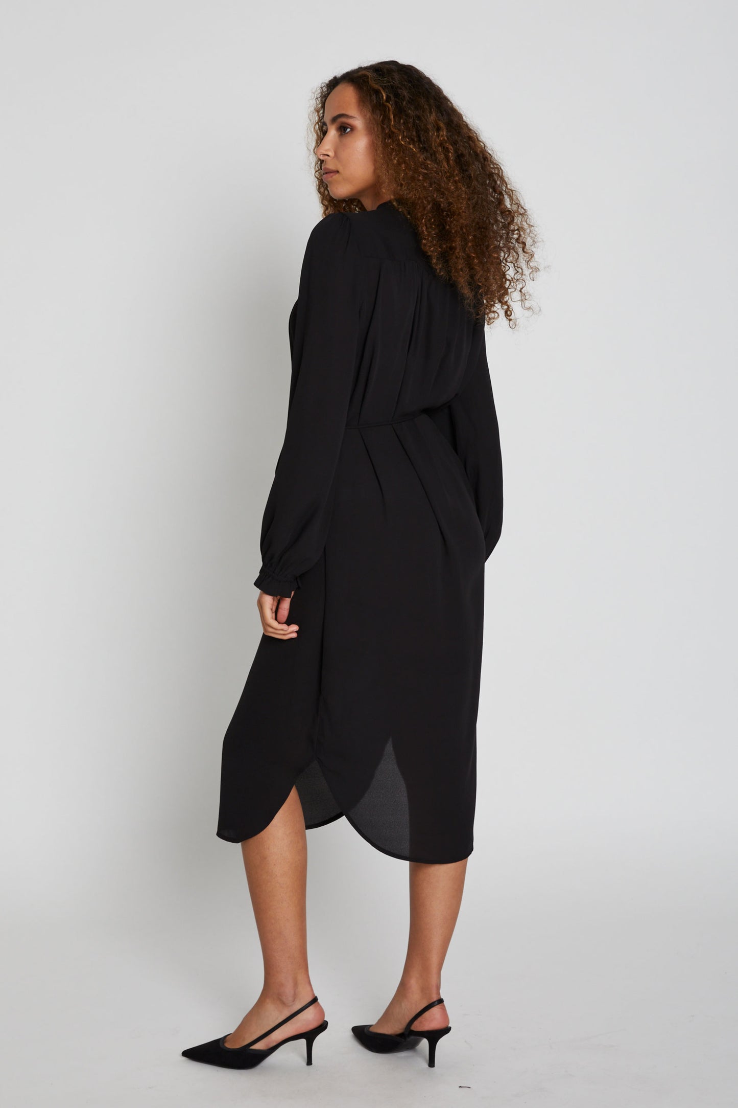 BRUNNS BAZAAR "Filla Dress" (Black)