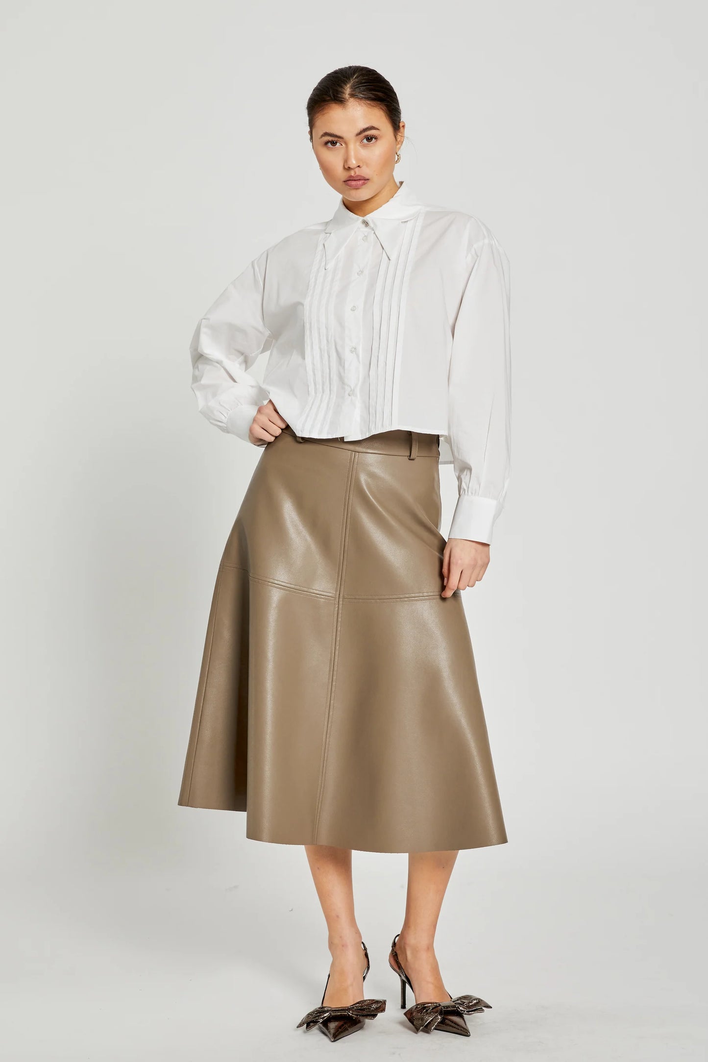 BRUUNS BAZAAR "Imma Vegan Skirt" (Chateau Grey/Sitake/Silver Cloud)