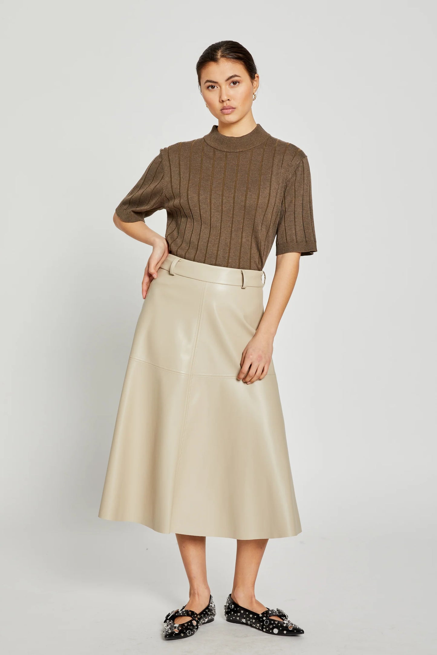 BRUUNS BAZAAR "Imma Vegan Skirt" (Chateau Grey/Sitake/Silver Cloud)