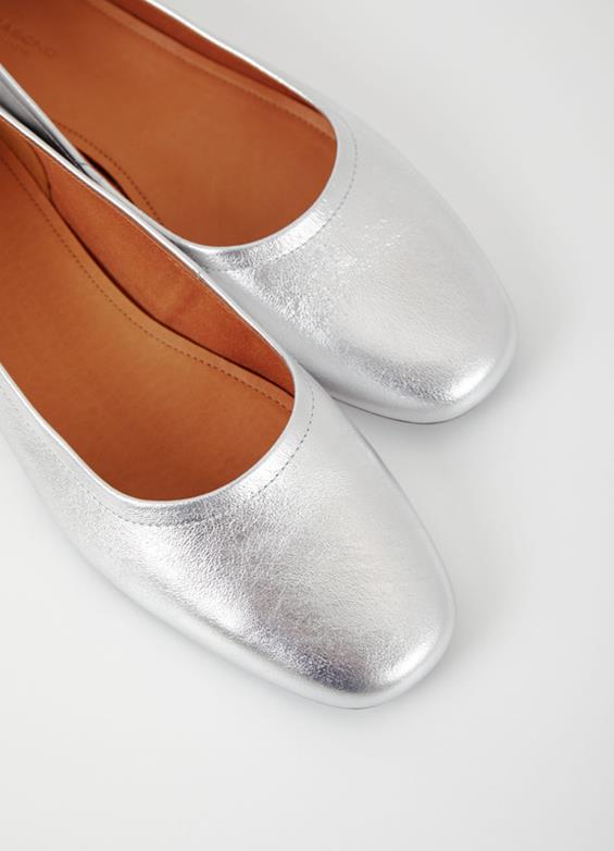 jolin metallic ballerina pumps, ballet flat shoe in gold or silver, leather ballet pump flat by Vagabond Shoemakers