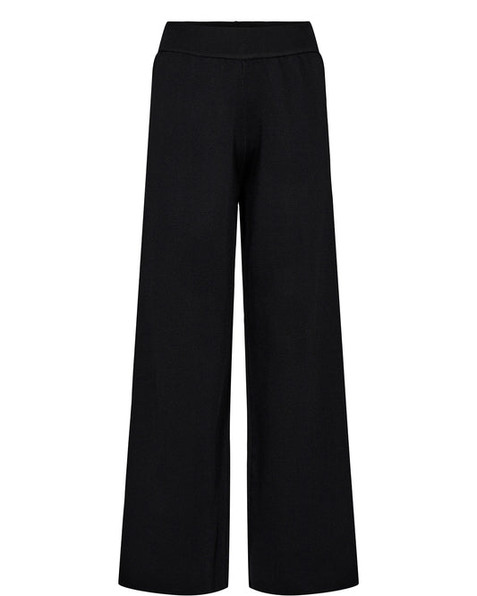 A fabulous pull on trouser to see you through Autumn/Winter by Scandi brand Numph. These incredibly versatile and comfortable trousers will take you anywhere. Dress up with a jacket or blazer for the office or wear with a chunky knit and trainers for a more casual look. The thick waistband gives a great fit and the wide legs are super flattering no matter what shape or size you are. The fit is true to size.