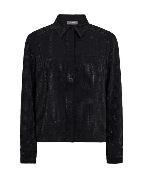 This shirt from Scandi brand MOS MOSH is the ultimate statement piece for those who want to stand out in style. The black shirt is embellished with fine, shiny stones, making it perfect for festive occasions. Whether you wear it to a formal event or as part of a more casual outfit, this shirt is sure to add a luxurious feel to your wardrobe