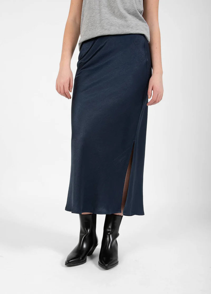 CC HEART 'Skyler' Mid Length Skirt ( Navy)