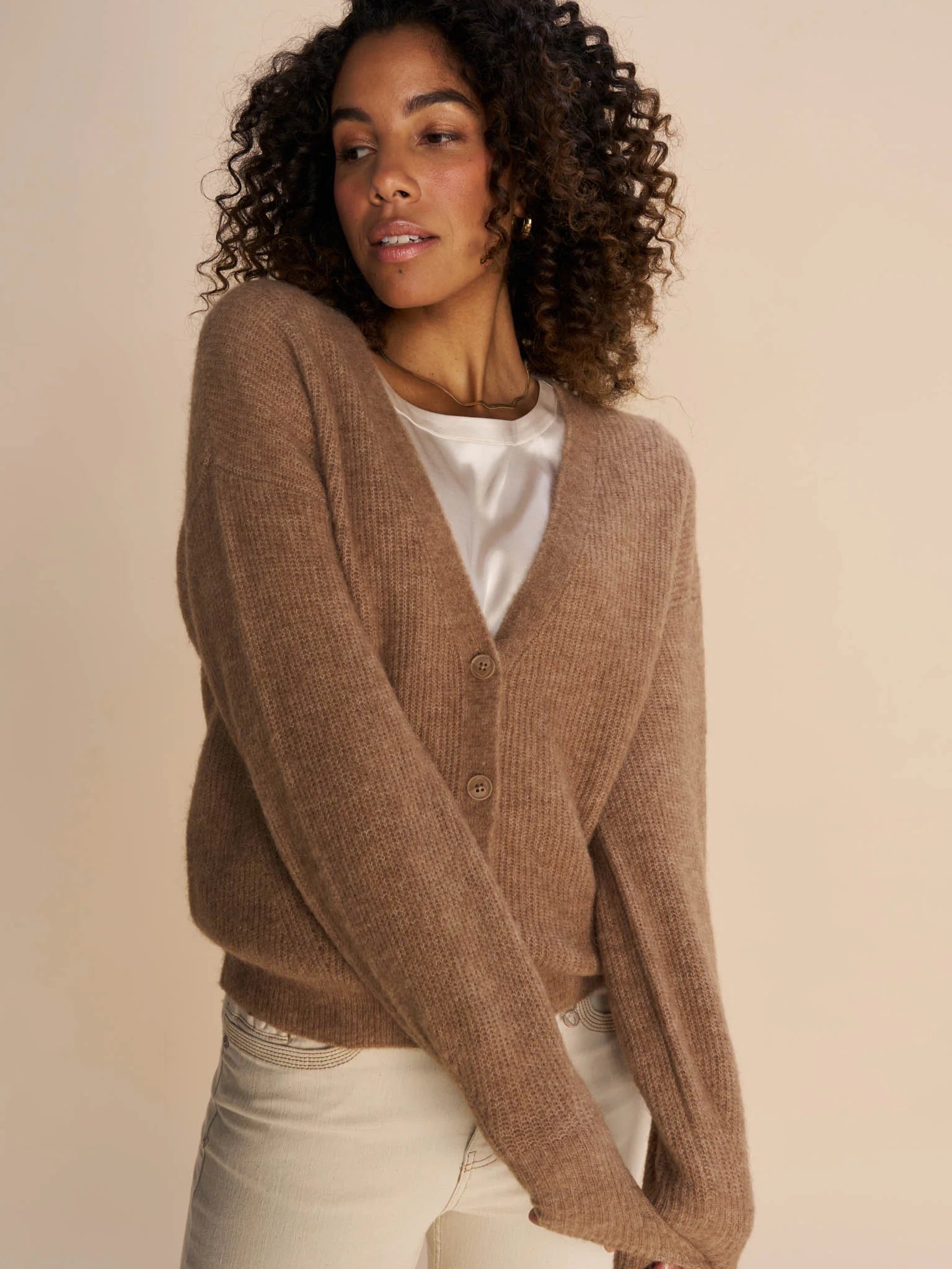 mmthora v neck alpaca wool cropped cardigan